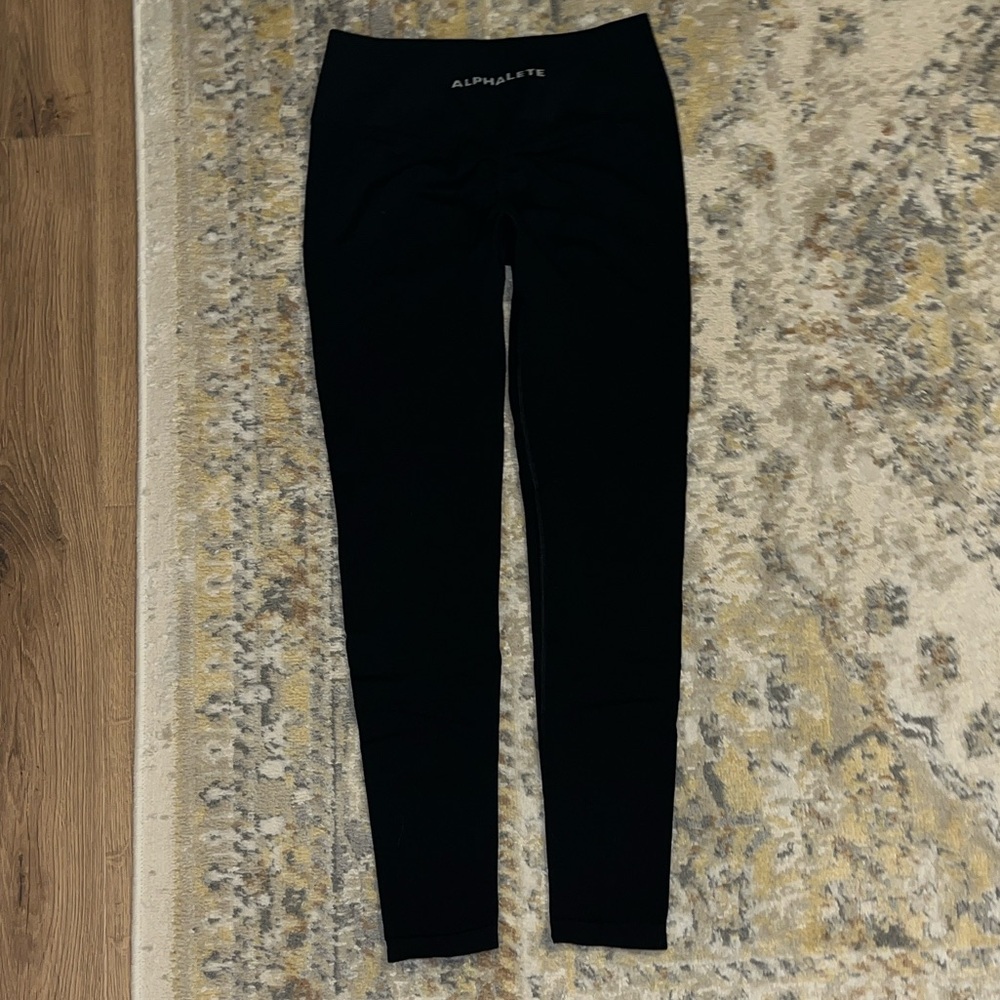 Alphalete Amplify Black Leggings Medium